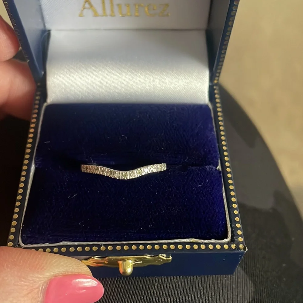 Dimond ring - Picture 7 of 11